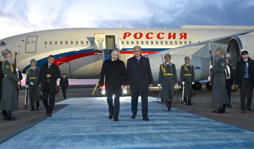 Тоқаев Путинді Астана әуежайынан қарсы алды